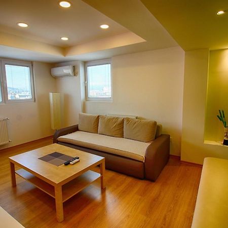 Premium 4U - City Center 50M2 - Skopje Eksteriør bilde