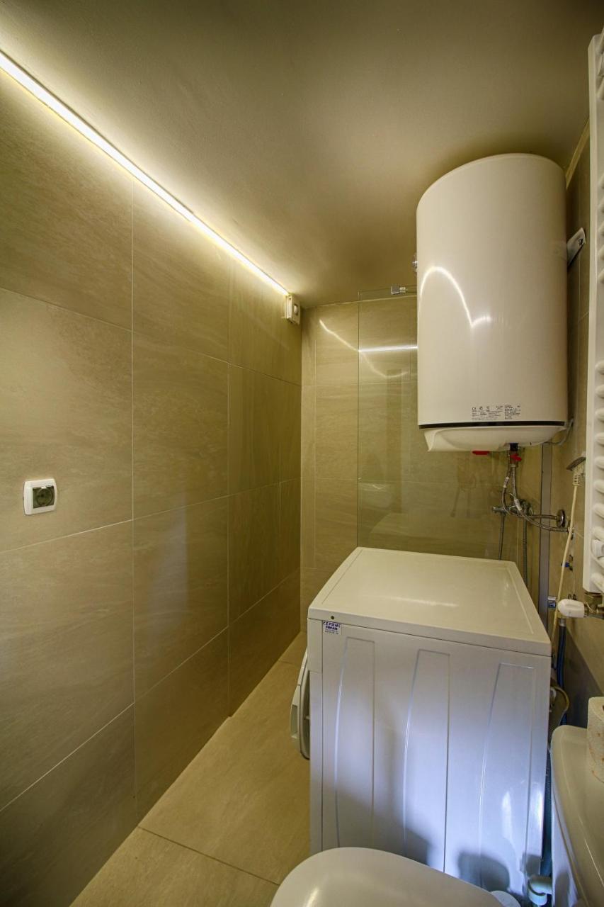 Premium 4U - City Center 50M2 - Skopje Eksteriør bilde
